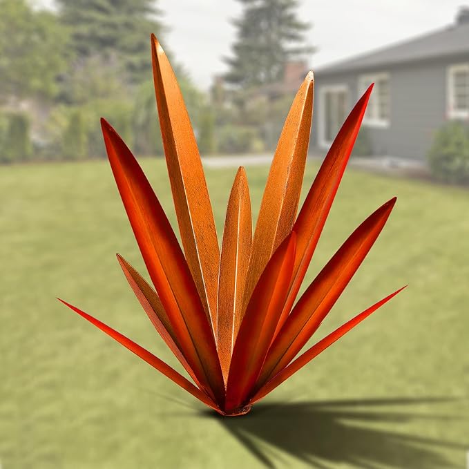 Homight Large Agave Sculpture Rustic Metal Agave Plant Outdoor Interior Decoration Outdoor Lawn Decoration Yard Wooden Posts Matching Garden Suitable for Patio