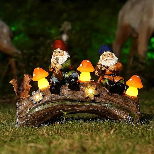 Jy.Cozy Funny Garden Gnome Statue Solar Powered Mushroom Figurine with Squirrel Gnome Durable Resin Outdoor Decoration for Patio Yard Lawn Ornament Housewarming Gift