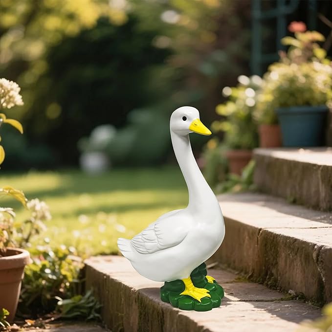 ASDFG Porch Goose Garden Decor Statues - Large White Yard Goose Statue Resin Duck Sculpture 20" High Lawn Goose Front Porch Goode Home Decorations Housewarming Birthday Gifts for Mom Women