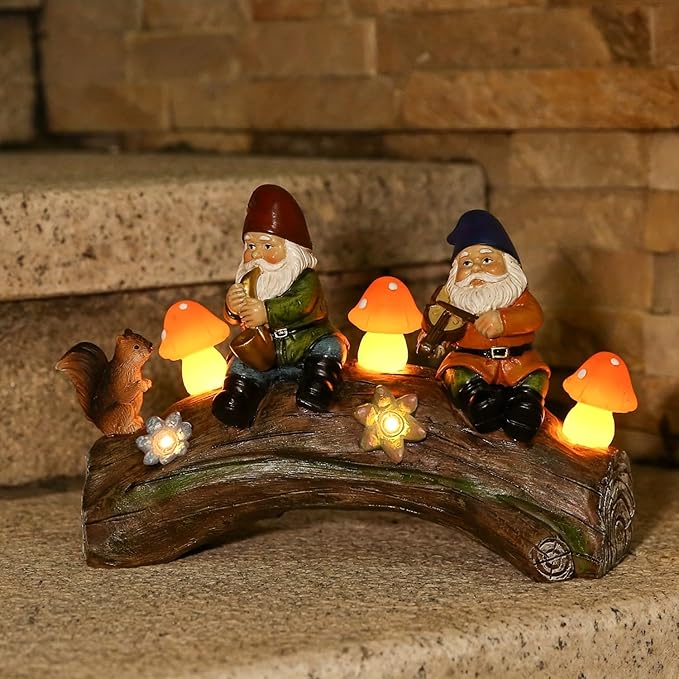 Jy.Cozy Funny Garden Gnome Statue Solar Powered Mushroom Figurine with Squirrel Gnome Durable Resin Outdoor Decoration for Patio Yard Lawn Ornament Housewarming Gift