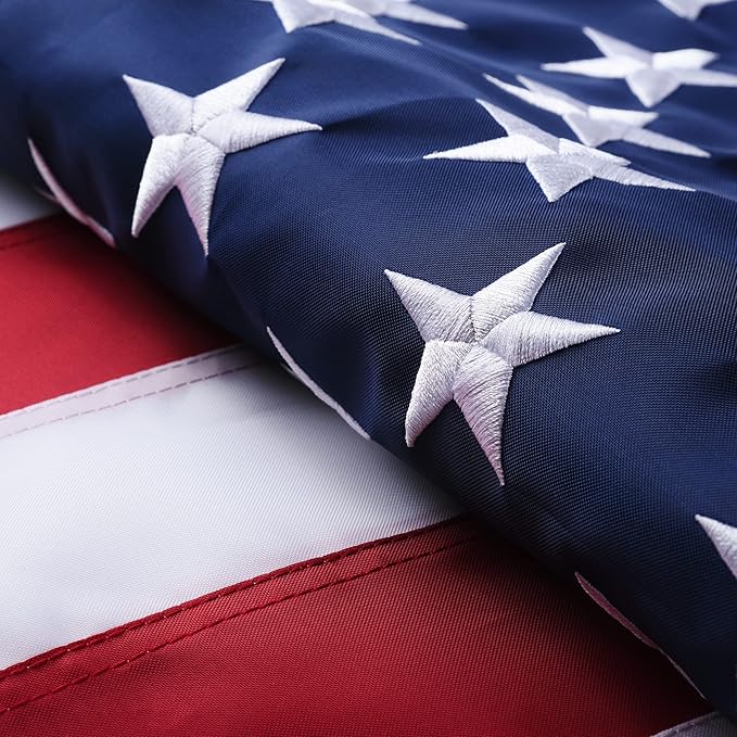 VICDRIA American Flags for Outside 15x25, USA US Flag Heavy Duty Outdoor, Made of 210D Oxford Fabric, Embroidered Stars, Brass Grommets