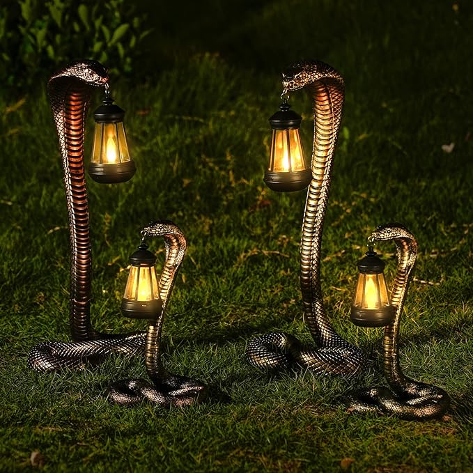 QZJDDZSW 19.29'' Garden Outdoor Statues Snake with Solar Lantern,Lawn Decor Snake Statue for Patio,Balcony,Yard Ornament - Unique Housewarming Gifts,Haunted House Prop and Christmas Decorations