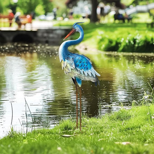 HONGLAND Solar Metal Crane Statue Garden Heron Sculpture, Outdoor Heron Yard Art Coastal Ocean Bird Decor Lawn Ornament for Backyard Porch Patio Decor（30 Inch）