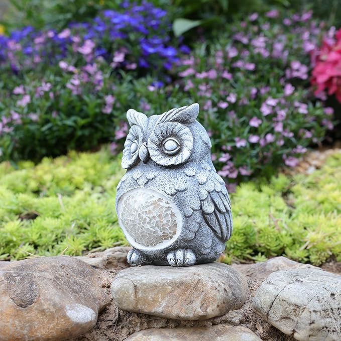 Rezpuao Solar Owl Garden Statues Outdoor Decor Resin Owl Figurine with Solar Light for Patio,Balcony,Yard,Lawn Ornament,Perfect Garden Gift
