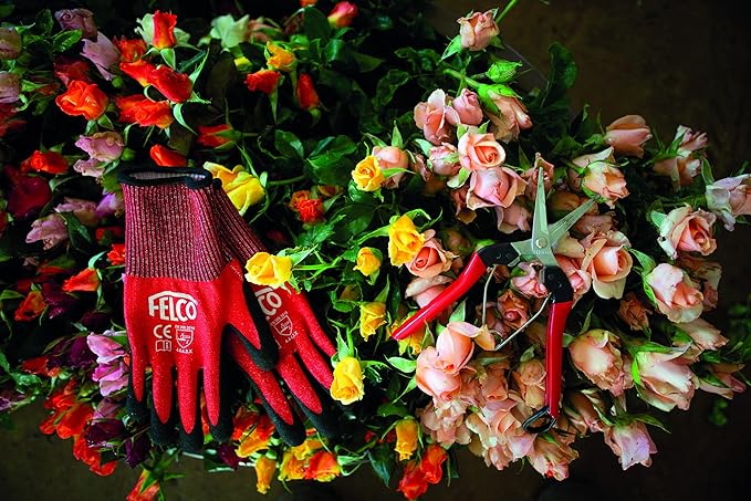 Felco F322 Pruning Snips – 9.84" Garden Clippers with Curved Blade & Rounded Tip | Pruning Shears for Gardening | Garden Snips and Pruners with Carbon Steel Blade, Sap Groove