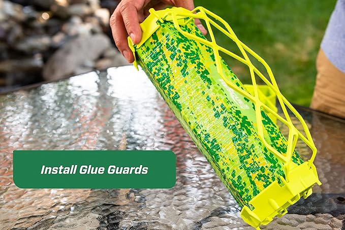 RESCUE! TrapStik for Wasps, Mud Daubers, Carpenter Bees