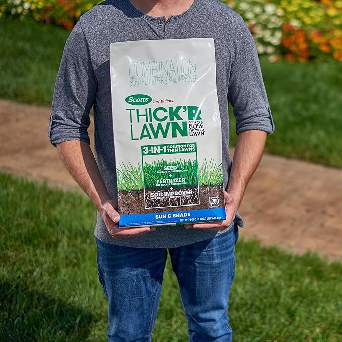 Scotts Turf Builder Thick'R Lawn Sun and Shade, Combination Seed, Fertilizer and Soil Improver, Thickens Thin Grass, 12 lbs.